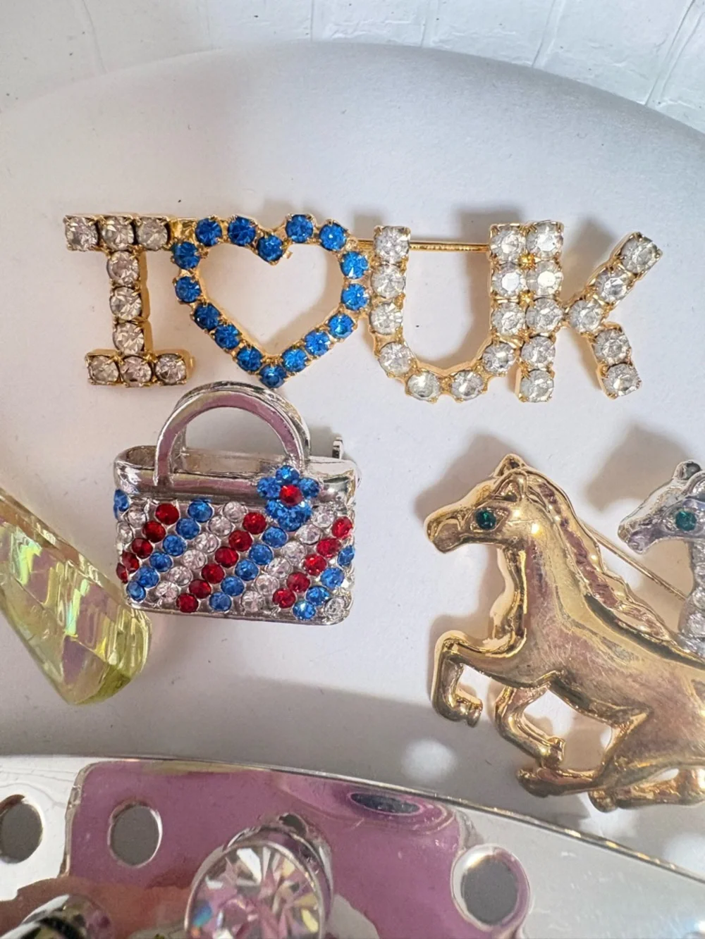 N/A stylish charm